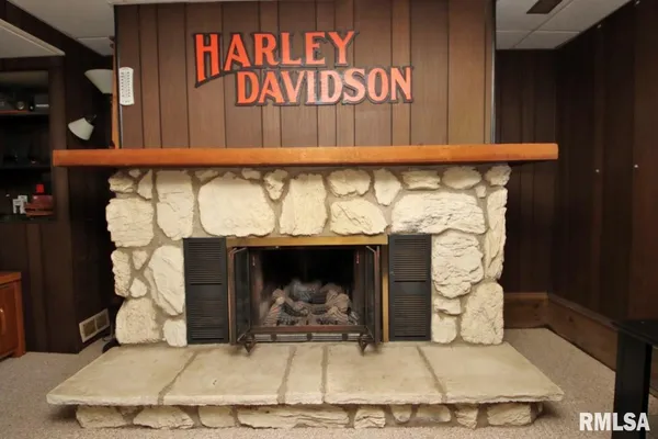 $177,500 | 204 Hemlock Street, Pekin, IL 61554