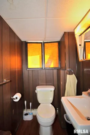 $177,500 | 204 Hemlock Street, Pekin, IL 61554