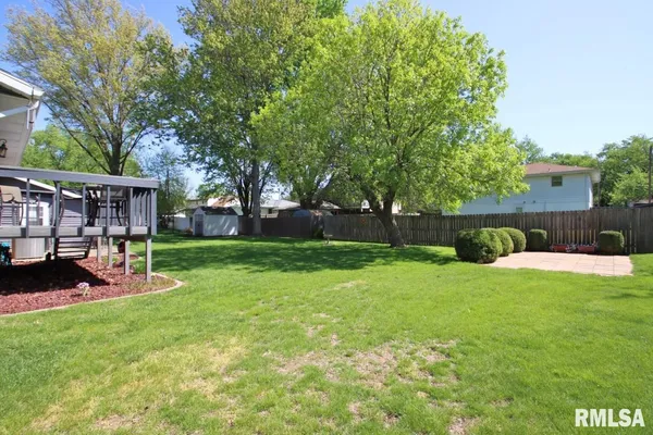 $177,500 | 204 Hemlock Street, Pekin, IL 61554