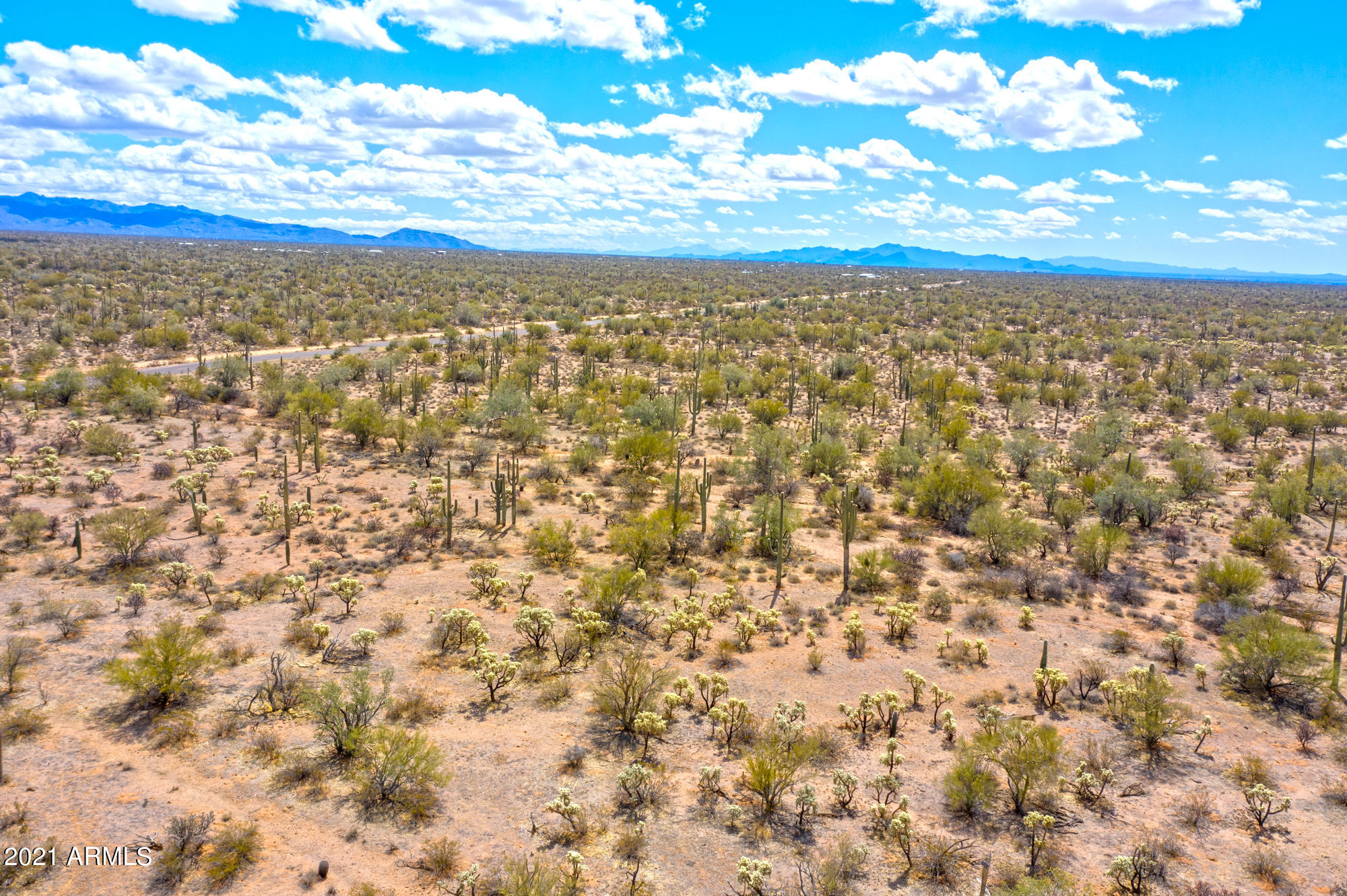 790 South Cattle Tank Road Marana, AZ 85658 - Photo 8 of 28 d-9
