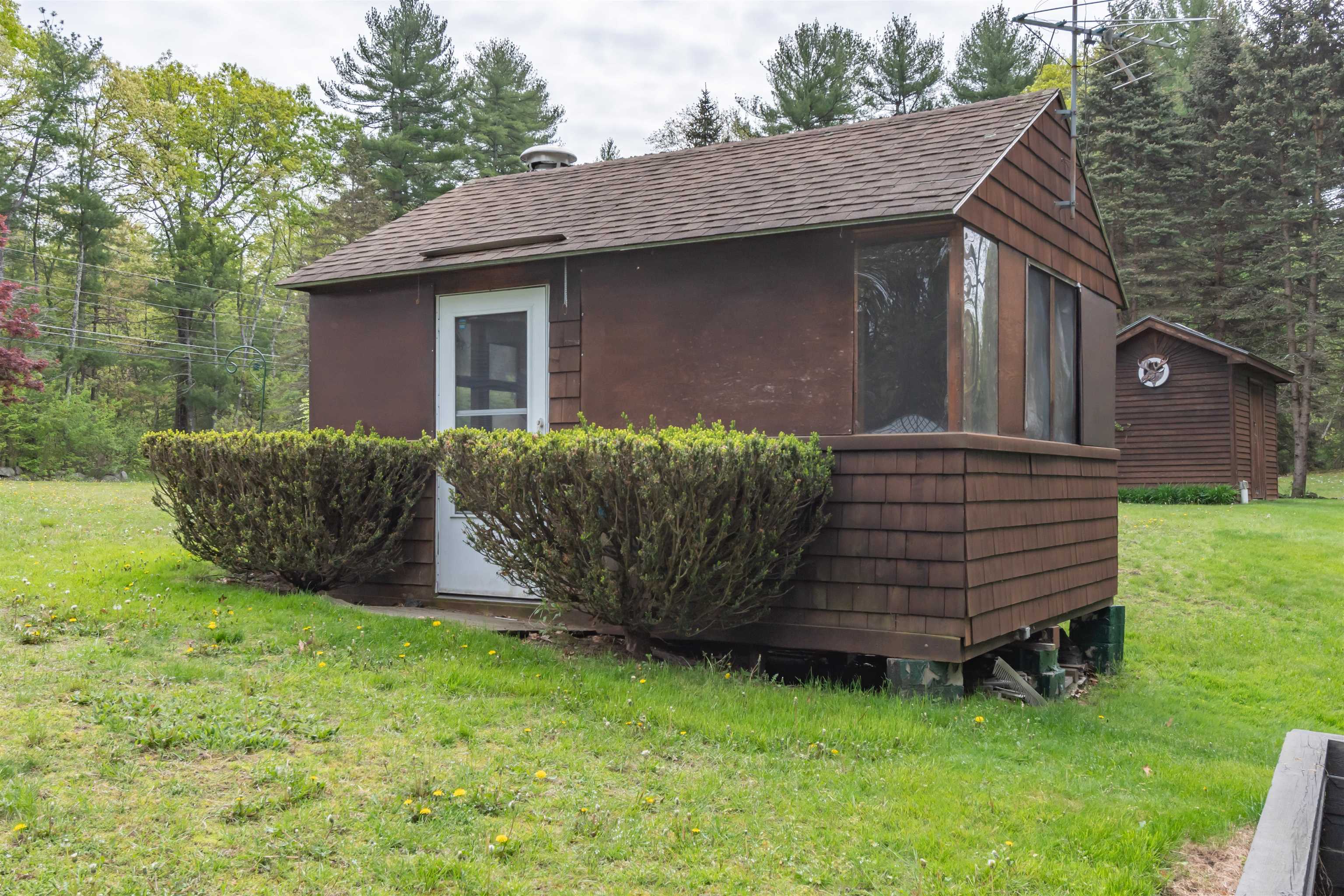 42 Briarwood Road Pelham, NH 03076 - Photo 20 of 34
