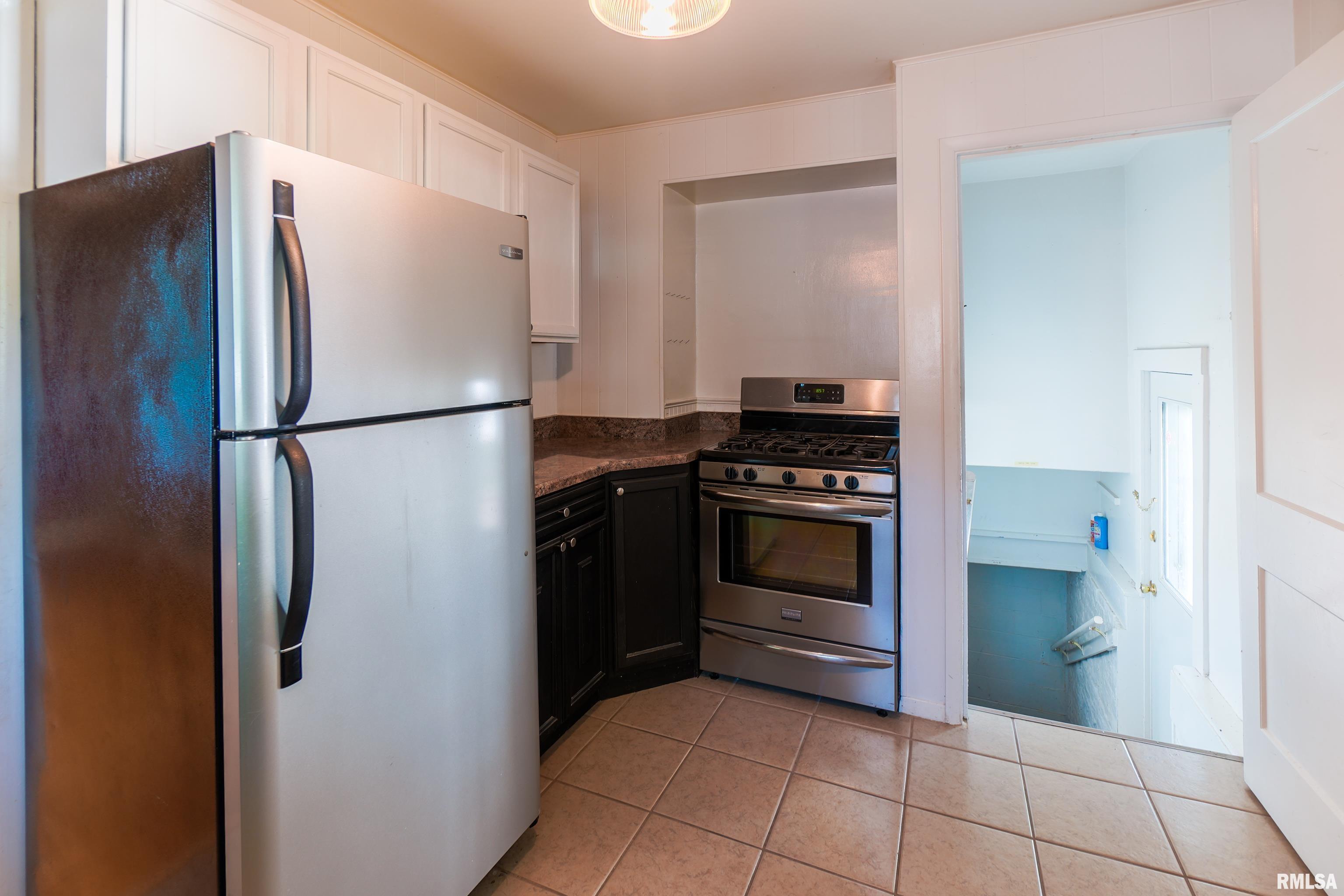 2013 South Pasfield Street Springfield, IL 62704 - Photo 29 of 39