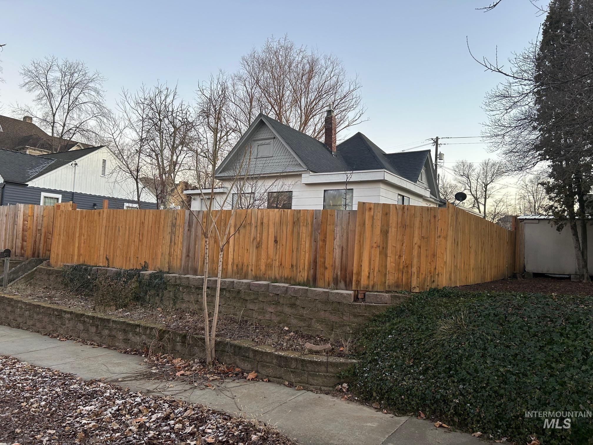 706 5th Avenue Lewiston, ID 83501 - Photo 4 of 20