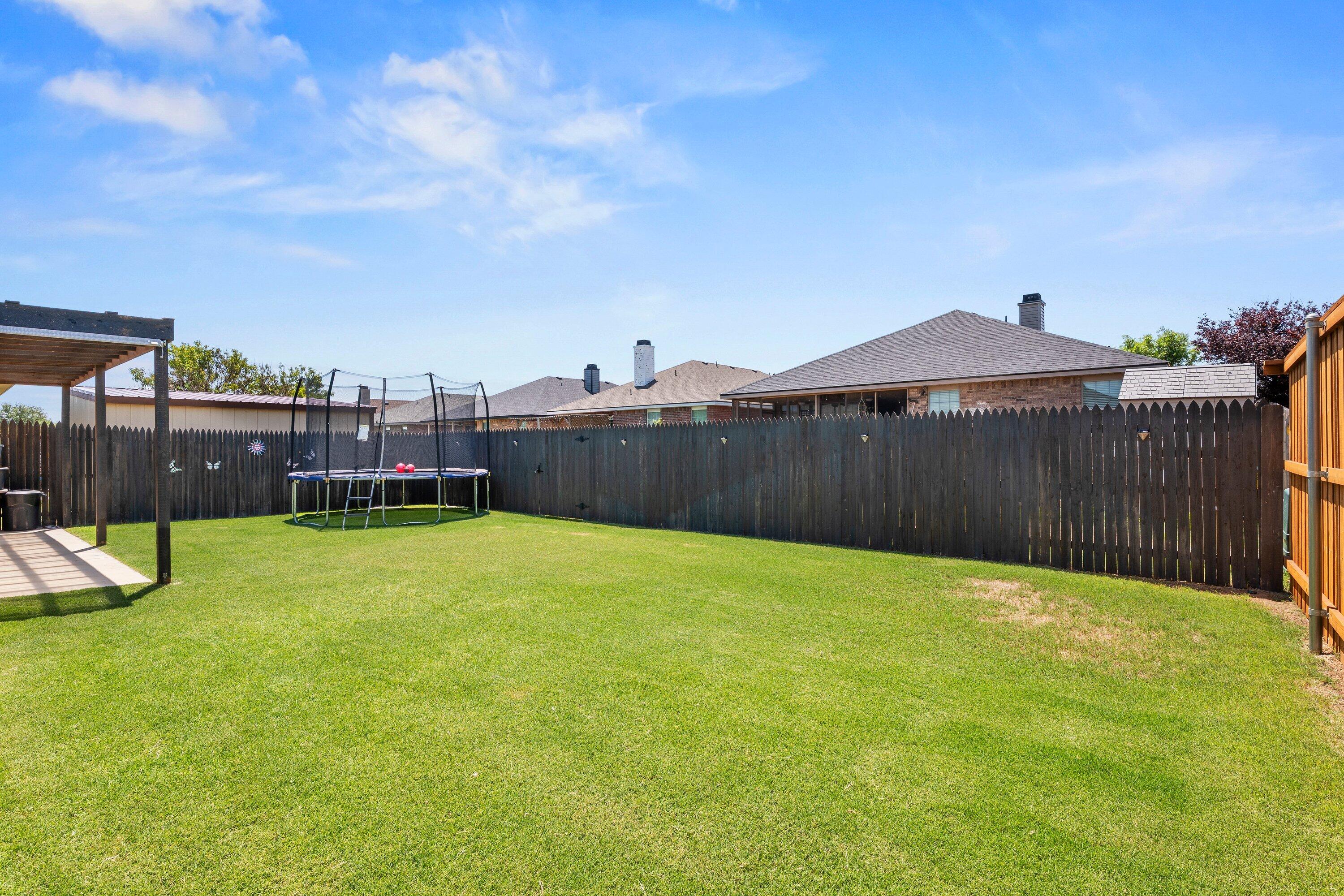 5607 108th Street Lubbock, TX 79424 - Photo 17 of 19 Backyard 2