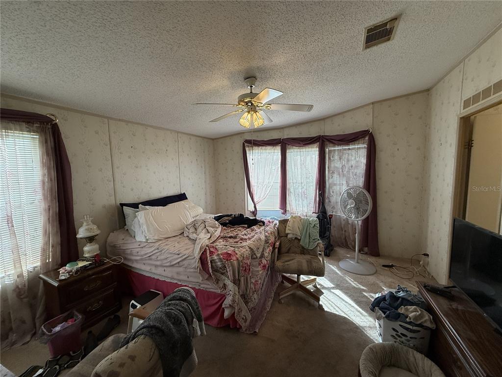 8634 Treasure Island Road Leesburg, FL 34788 - Photo 15 of 17