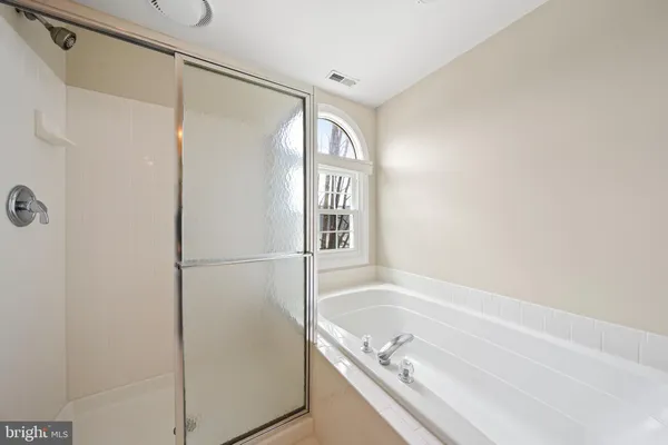 $749,000 | 9 Stage Coach Court, Germantown, MD 20876