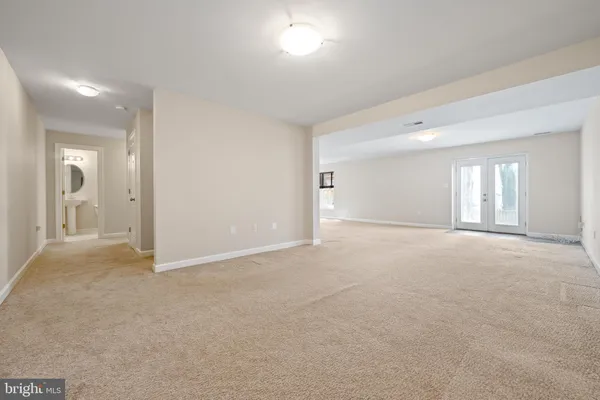 $749,000 | 9 Stage Coach Court, Germantown, MD 20876