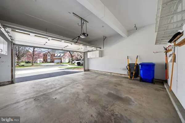$749,000 | 9 Stage Coach Court, Germantown, MD 20876