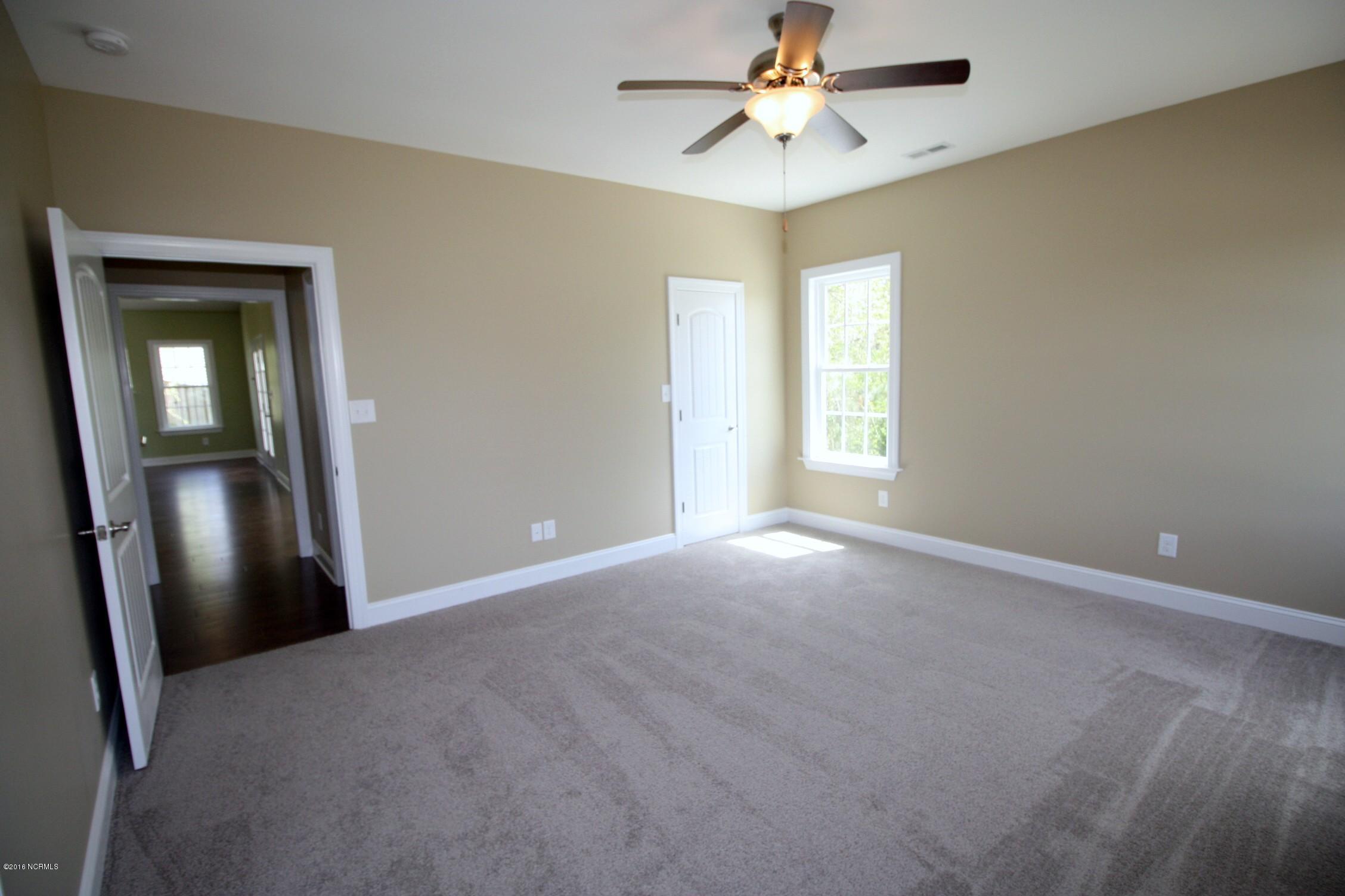 202 East Ridge Court Jacksonville, NC 28540 - Photo 33 of 41 IMG_9562