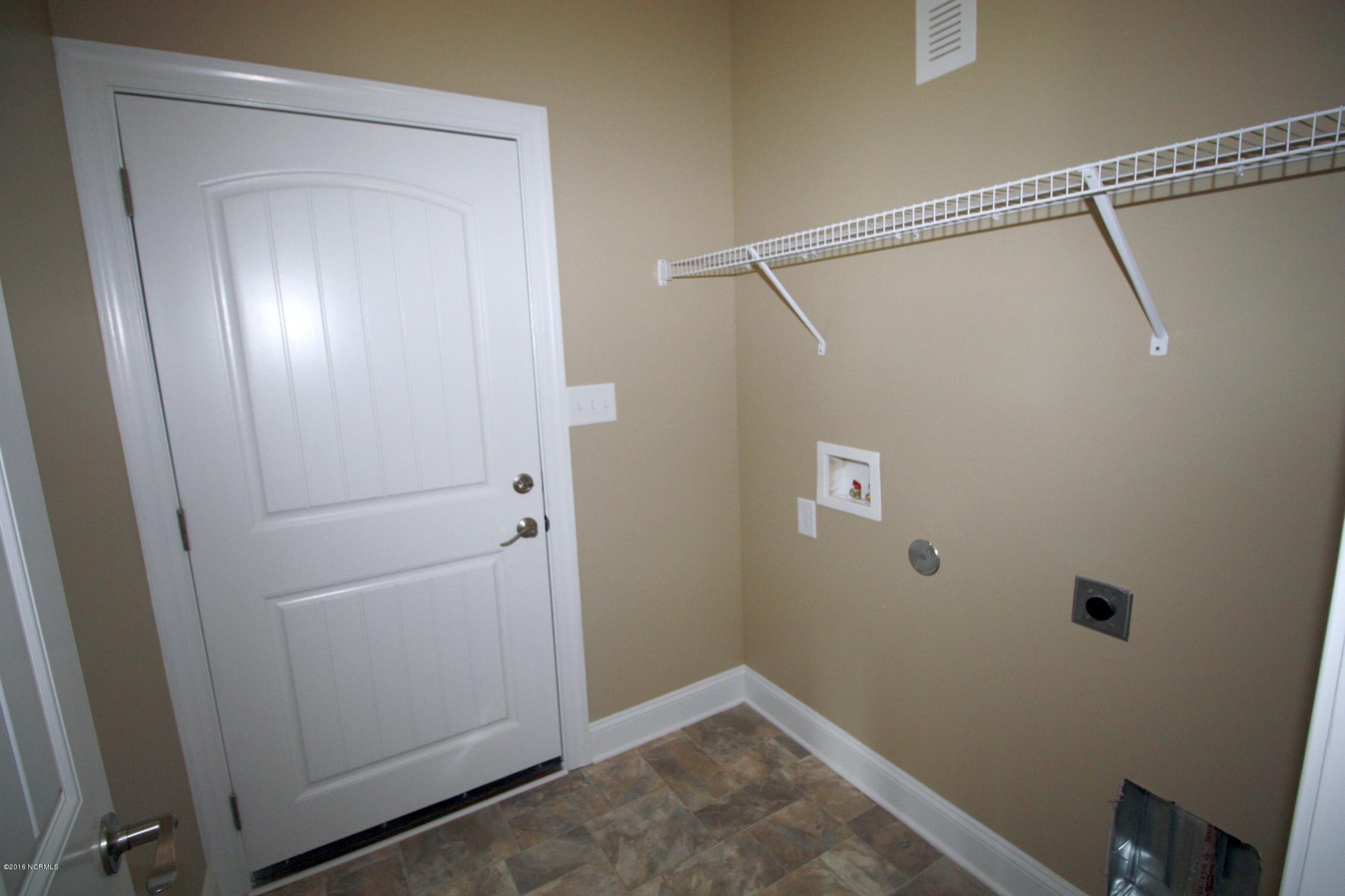 202 East Ridge Court Jacksonville, NC 28540 - Photo 38 of 41 IMG_9552