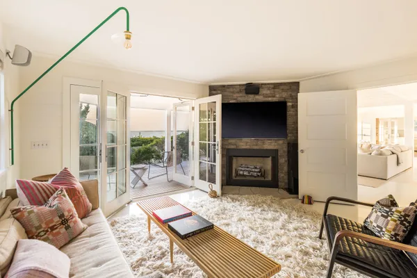 $90,000 | 20 Napeague Harbor Road, Amagansett, NY 11930