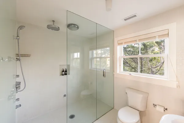 $90,000 | 20 Napeague Harbor Road, Amagansett, NY 11930