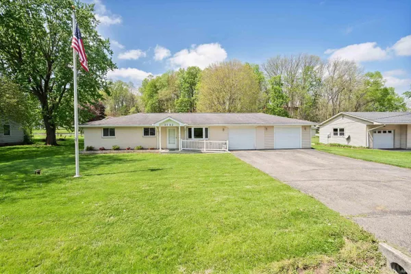 $209,900 | 2102 Flora Drive, Peru, IN 46970
