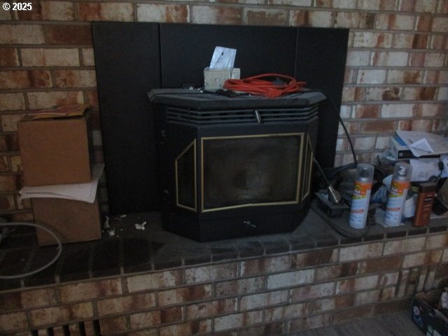 558 East Fulton Street Union, OR 97883 - Photo 13 of 41 a stove top oven sitting inside of a kitchen