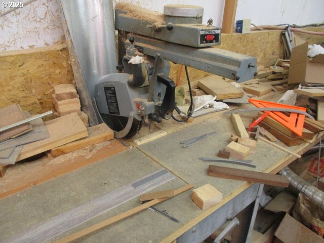 558 East Fulton Street Union, OR 97883 - Photo 37 of 41 a storage room
