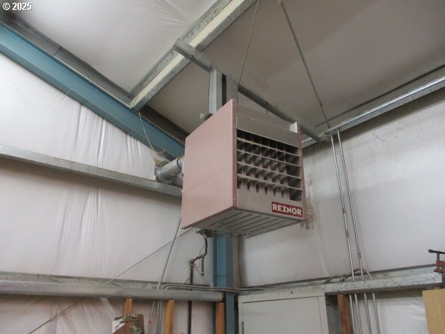 558 East Fulton Street Union, OR 97883 - Photo 39 of 41 a front view of a house