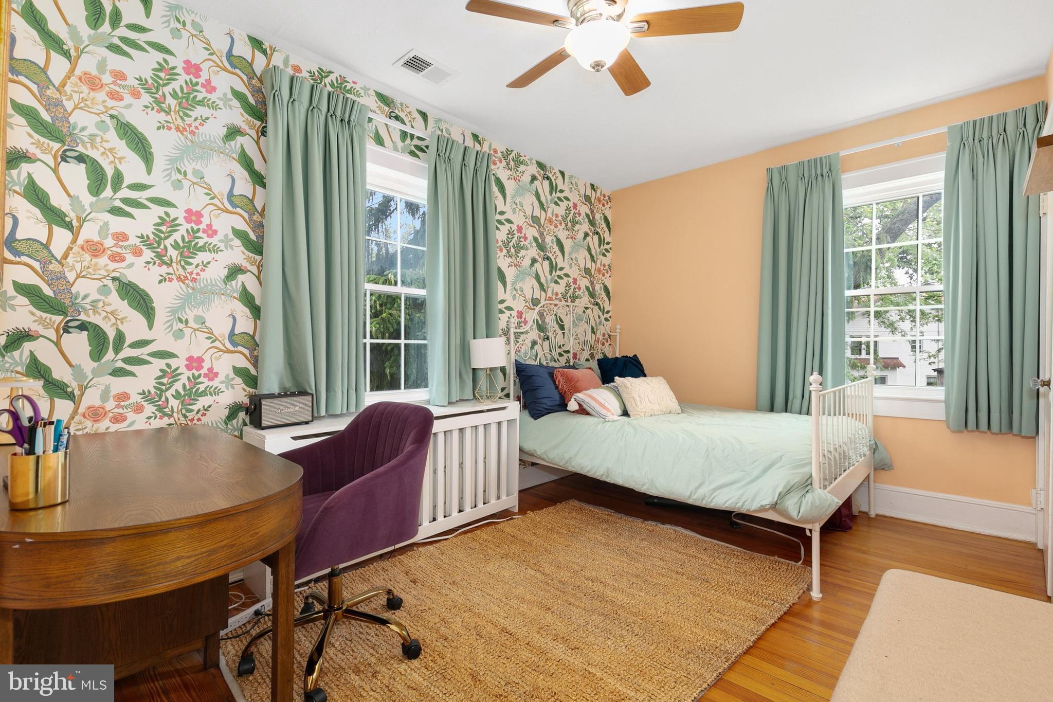 8601 Mayfair Place Silver Spring, MD 20910 - Photo 25 of 63 a living room with furniture and a large window
