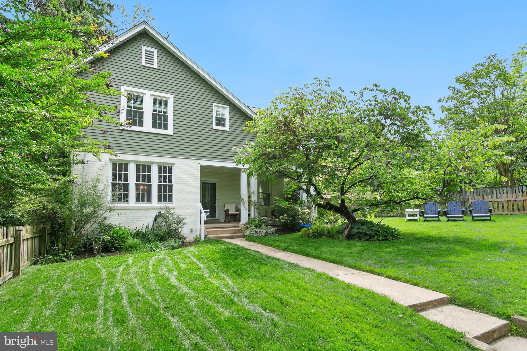 8601 Mayfair Place Silver Spring, MD 20910 - Photo 3 of 63 a front view of house with yard and green space