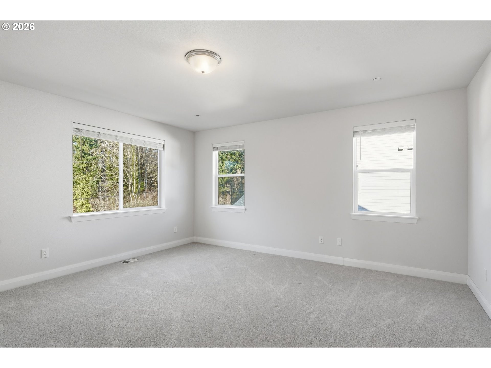 965 West Magnolia Loop Washougal, WA 98671 - Photo 23 of 41 Owner's Suite Bedroom