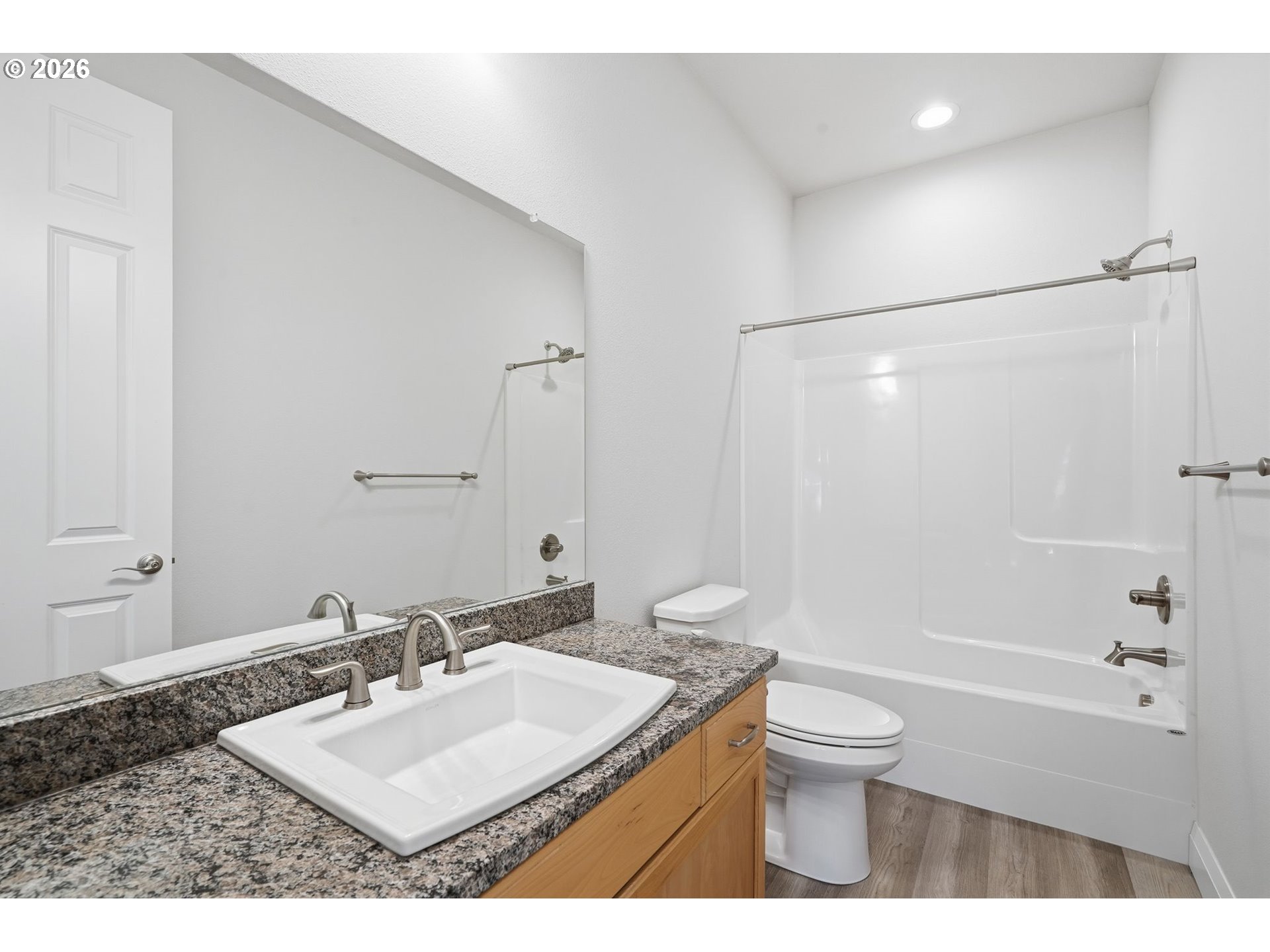 965 West Magnolia Loop Washougal, WA 98671 - Photo 28 of 41 Bathroom