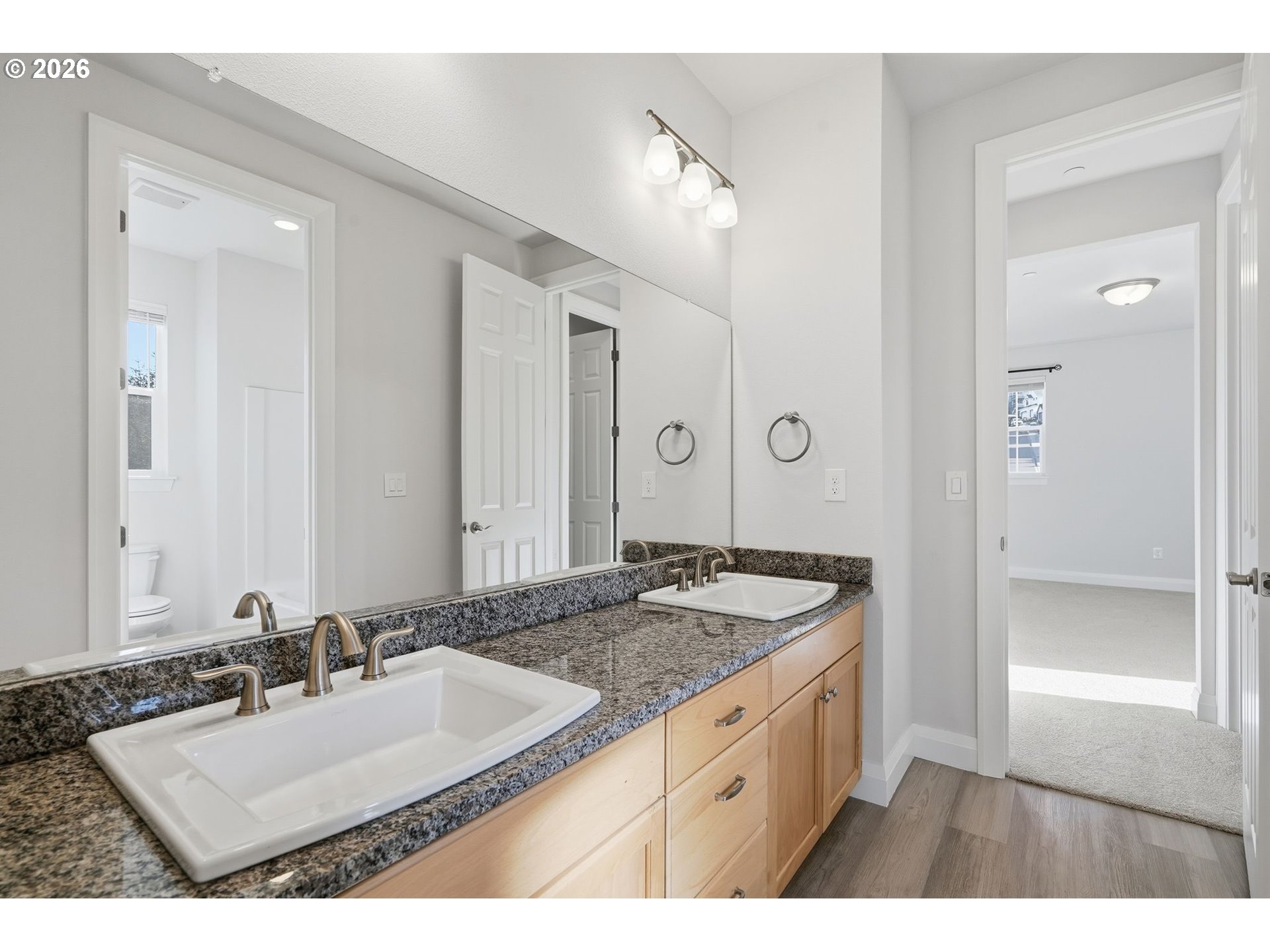 965 West Magnolia Loop Washougal, WA 98671 - Photo 30 of 41 Bathroom