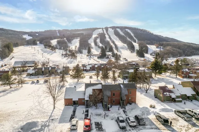 $259,900 | 2021 Alpha Circle, Unit 13C, Cortland, NY 13045