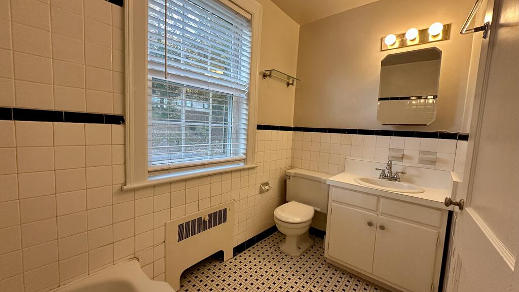 303 Rives Road Martinsville, VA 24112 - Photo 18 of 36 18