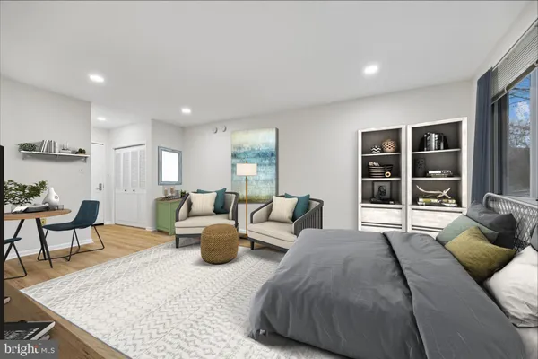 $167,500 | 10500 Rockville Pike, Unit 328, Rockville, MD 20852
