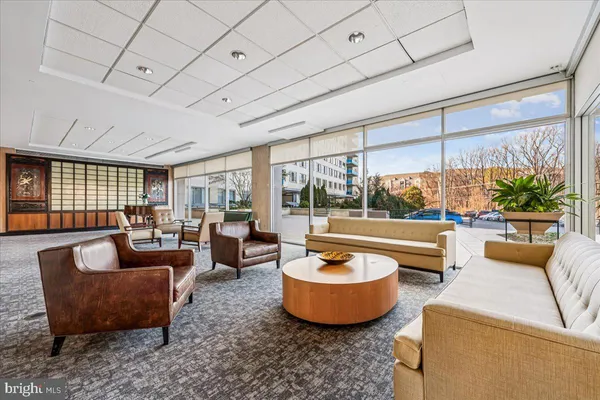 $167,500 | 10500 Rockville Pike, Unit 328, Rockville, MD 20852