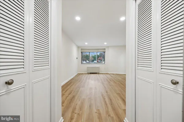 $167,500 | 10500 Rockville Pike, Unit 328, Rockville, MD 20852