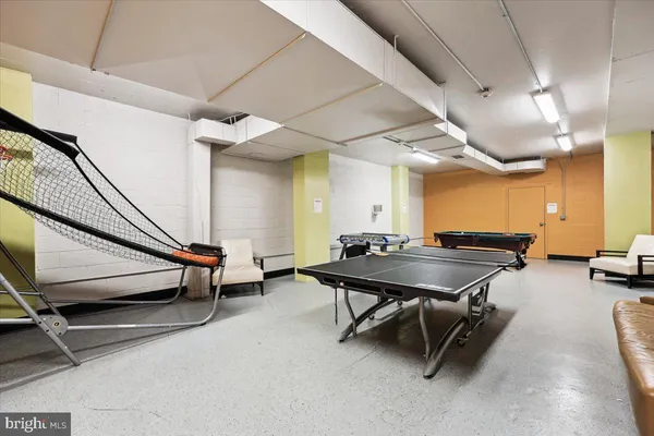 $167,500 | 10500 Rockville Pike, Unit 328, Rockville, MD 20852