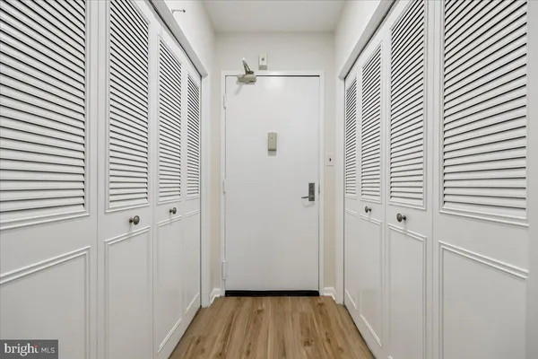 $167,500 | 10500 Rockville Pike, Unit 328, Rockville, MD 20852