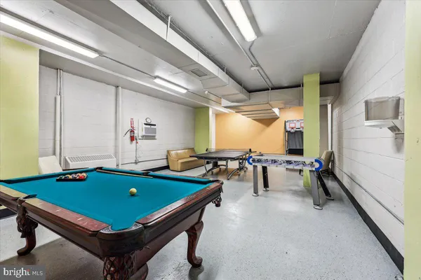 $167,500 | 10500 Rockville Pike, Unit 328, Rockville, MD 20852