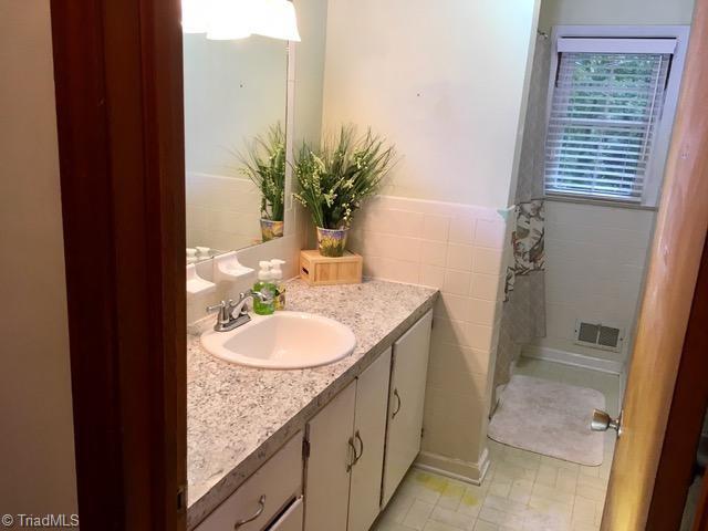 285 Eller Road Winston-Salem, NC 27107 - Photo 13 of 26 Gallery Image 13