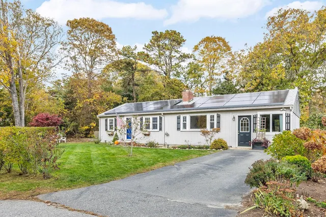 $549,000 | 128 Lakeside Drive, Marstons Mills, MA 02648