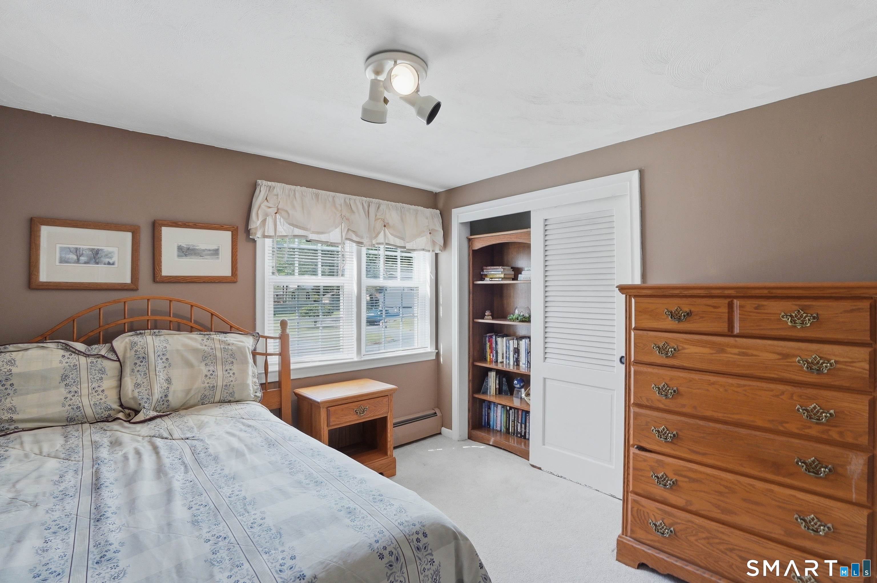 425 Sonstrom Road Bristol, CT 06010 - Photo 16 of 32