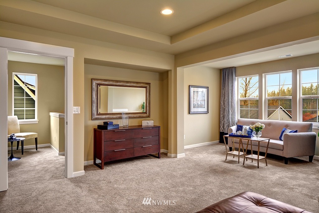 5523 Northeast 9th Street Renton, WA 98059 - Photo 12 of 18