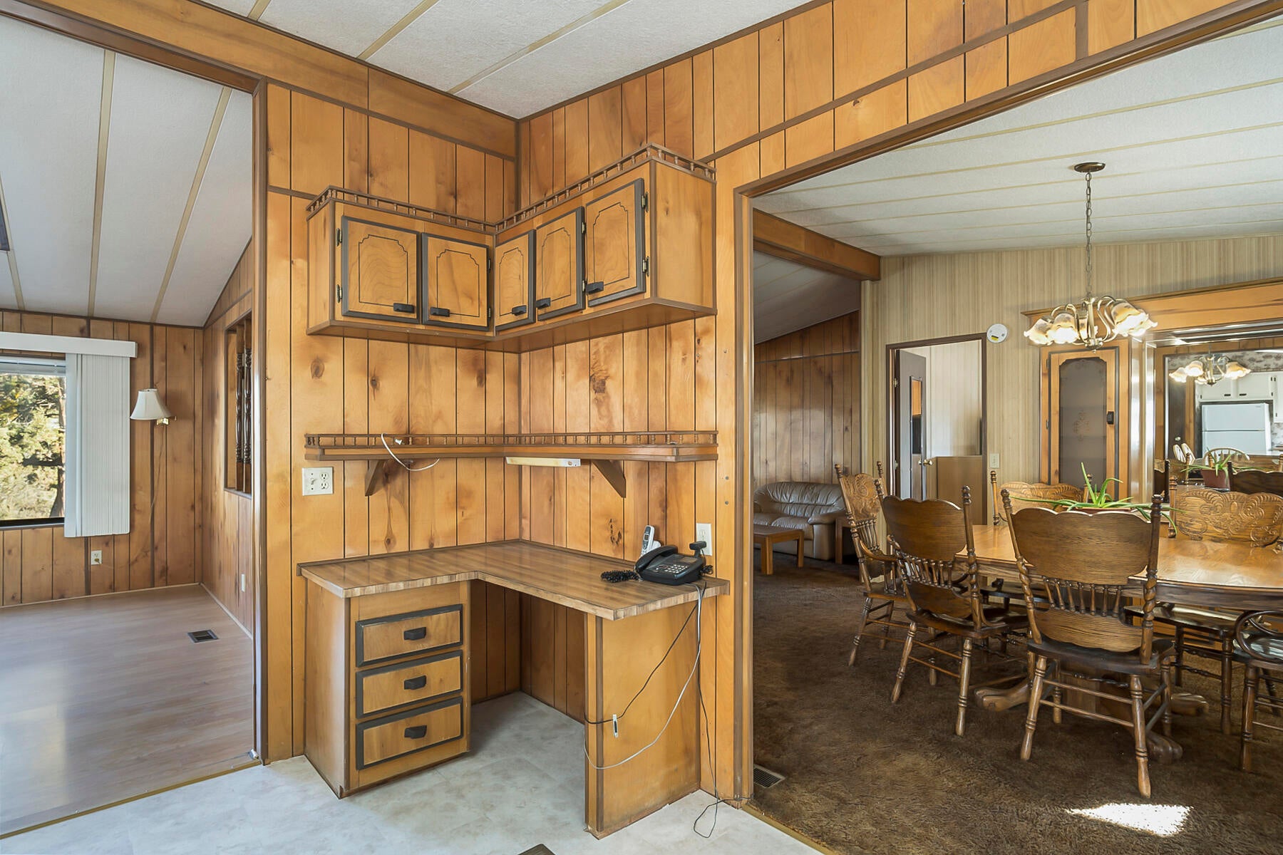 22190 Northeast Butler Market Road Bend, OR 97701 - Photo 13 of 44 13