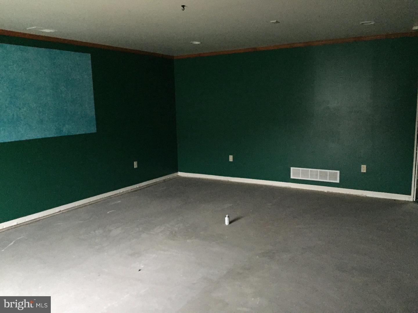 909 Rigg Road Burlington Township, NJ 08016 - Photo 15 of 22 Gallery Image 15