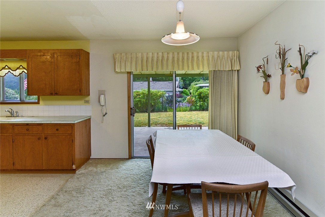 2811 Rozewood Drive Northeast Bremerton, WA 98310 - Photo 18 of 24 Gallery Image 18