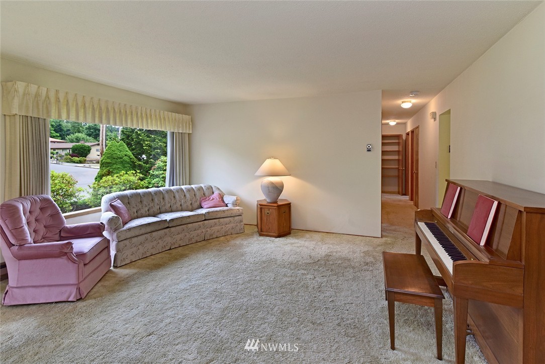 2811 Rozewood Drive Northeast Bremerton, WA 98310 - Photo 20 of 24 Gallery Image 20