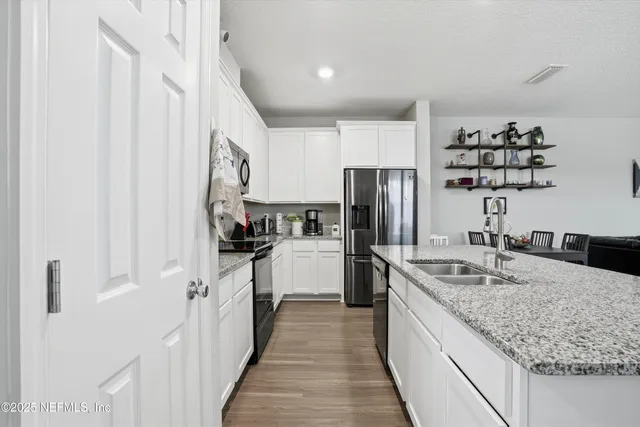 $339,990 | 7129 Ambrosius Way, Jacksonville, FL 32258