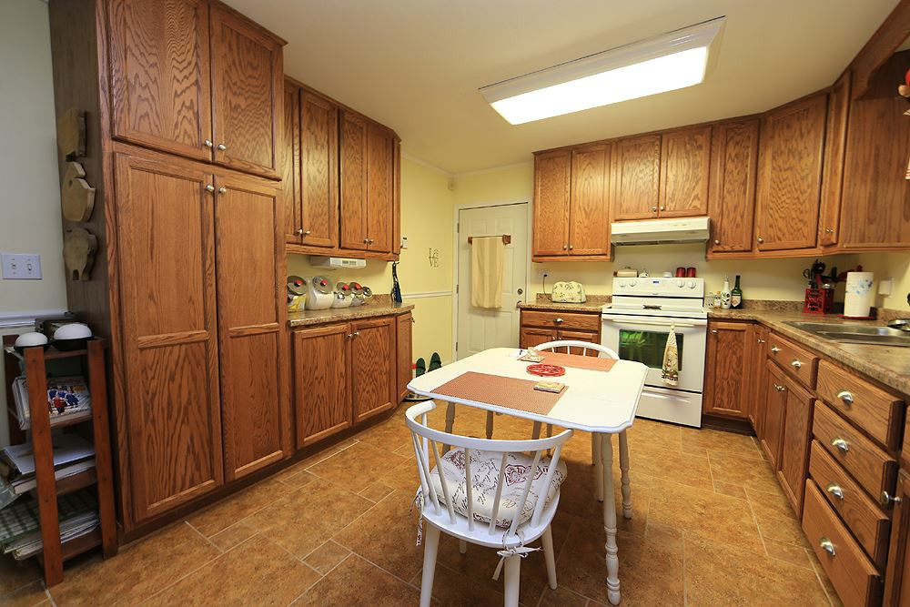 8528 Cunningham Road Zebulon, NC 27597 - Photo 10 of 30 Kitchen
