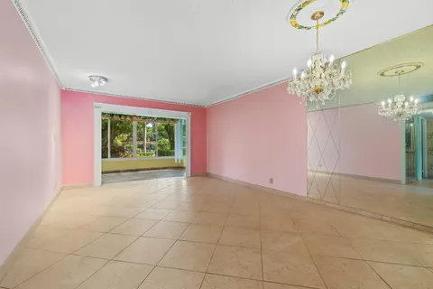 $160,000 | 5100 Northwest 35th Street, Unit 110, Lauderdale Lakes, FL 33319