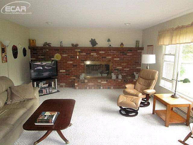 8282 Reid Road Swartz Creek, MI 48473 - Photo 21 of 32 21170949-20.JPG