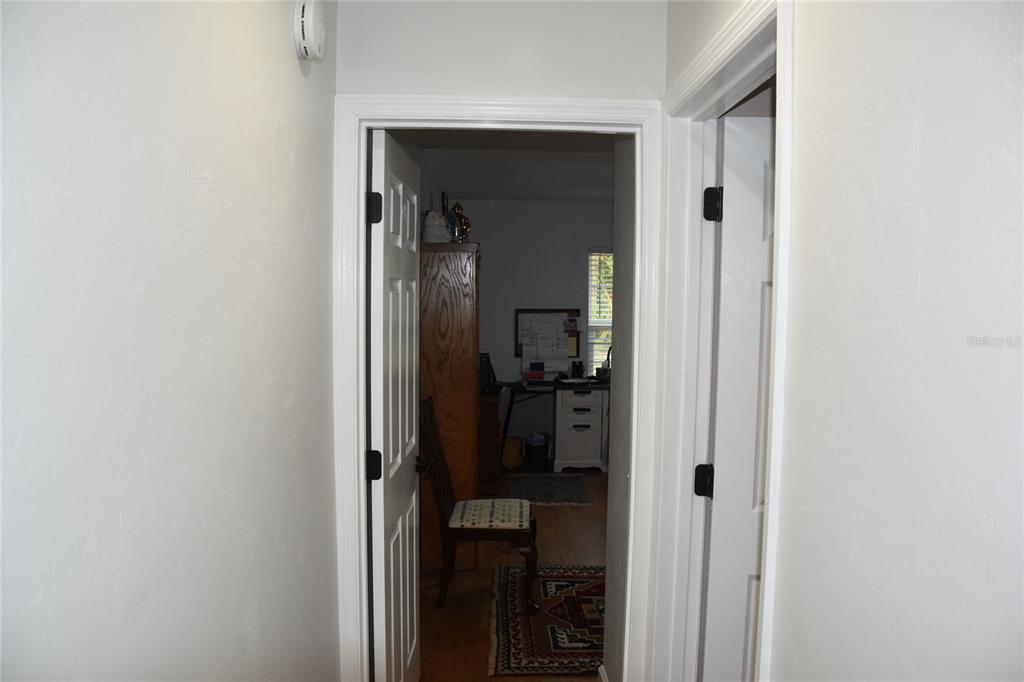 2031 Southwest 75th Terrace Gainesville, FL 32607 - Photo 37 of 45