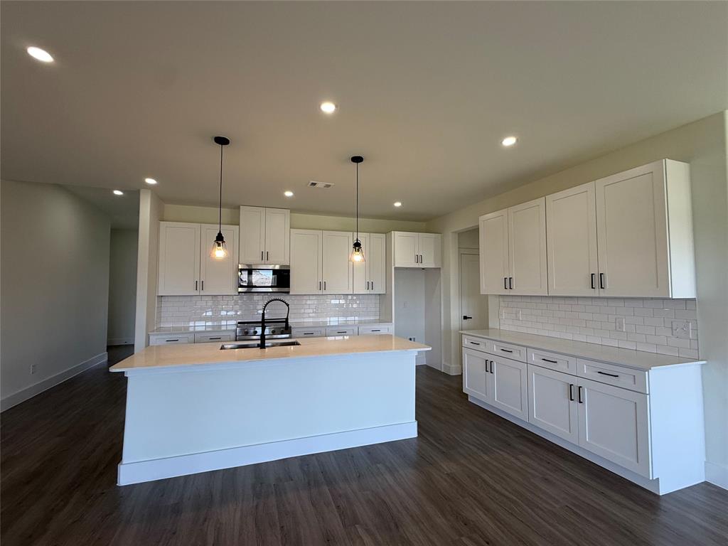 220 Reliance Road Godley, TX 76044 - Photo 12 of 22 Gallery Image 12