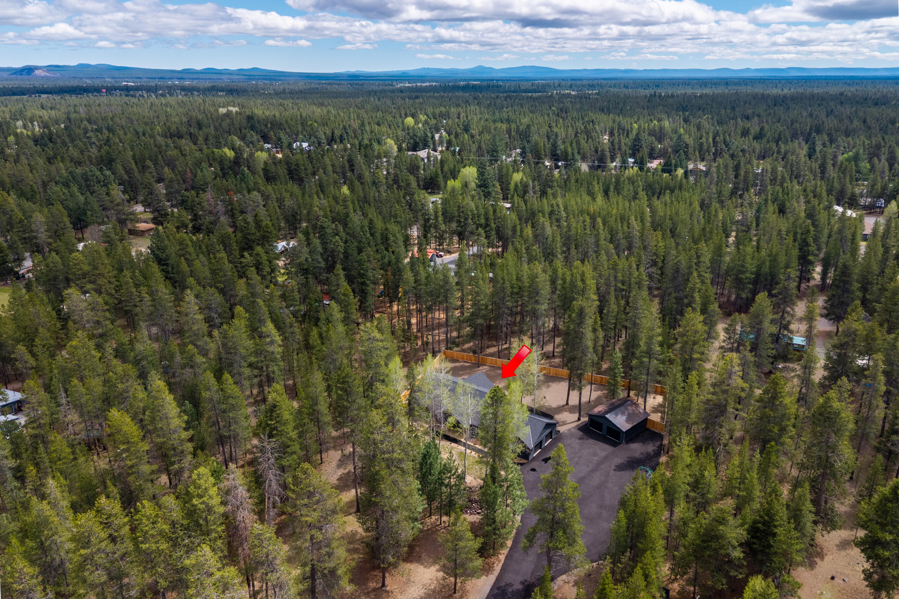 15943 Cascade Lane La Pine, OR 97739 - Photo 2 of 55 Aerial