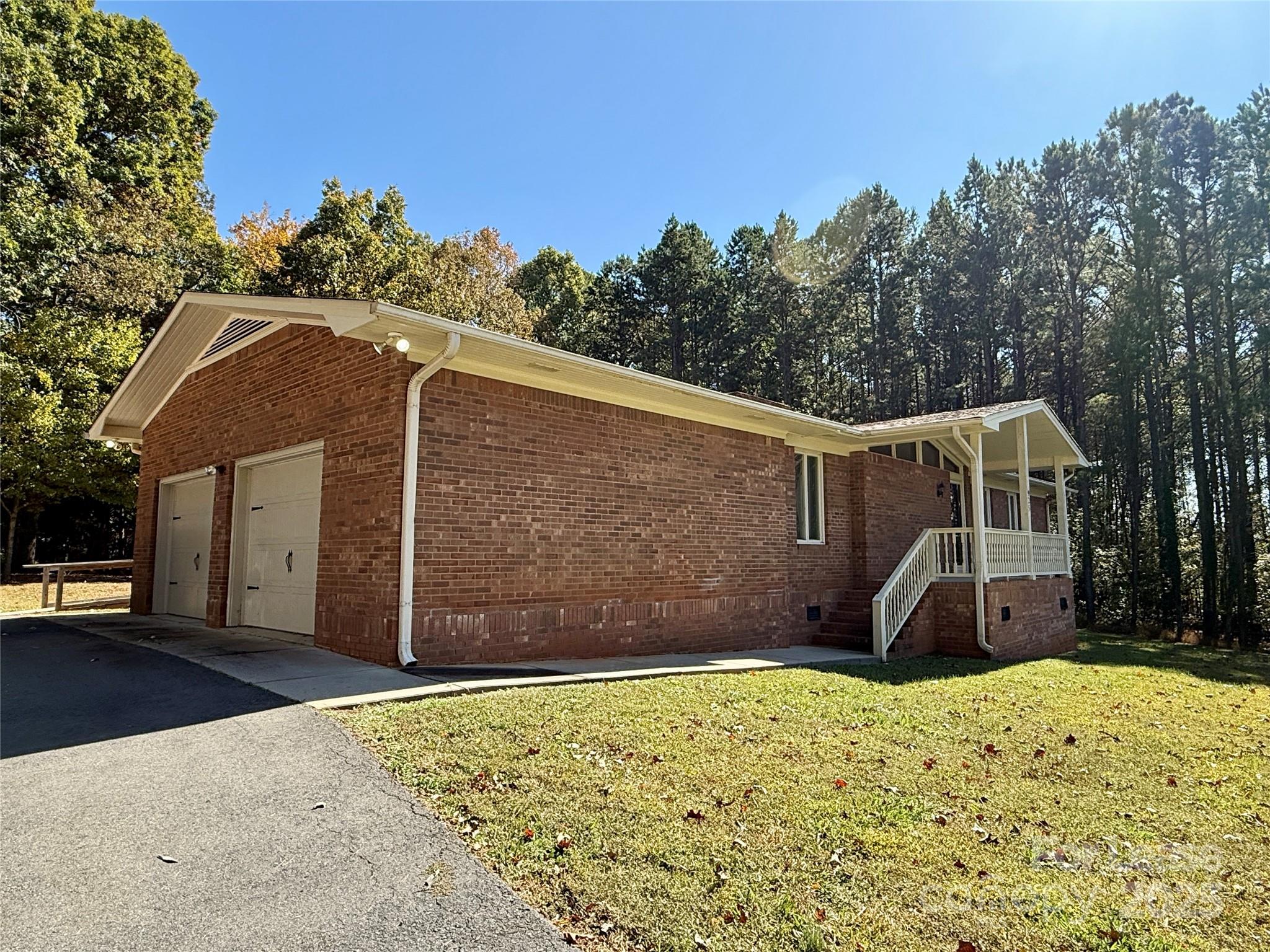 925 Perth Road Troutman, NC 28166 - Photo 27 of 31 a view of a backyard