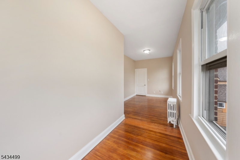 49 Caldwell Place, Unit 3 Springfield, NJ 07081 - Photo 11 of 14